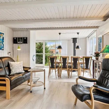 Holiday home Kjera - 450m From The Sea In Ne Jutland By Interhome